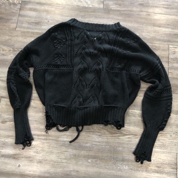 Wildfox Addie Distressed Sweater, black, sz M - Picture 4 of 4